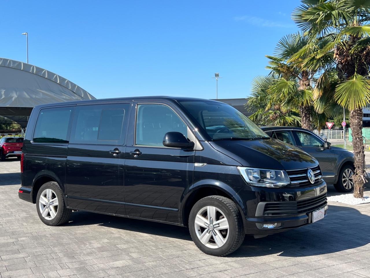 Volkswagen Caravelle 2.0 TDI 150CV DSG PL Comfortline