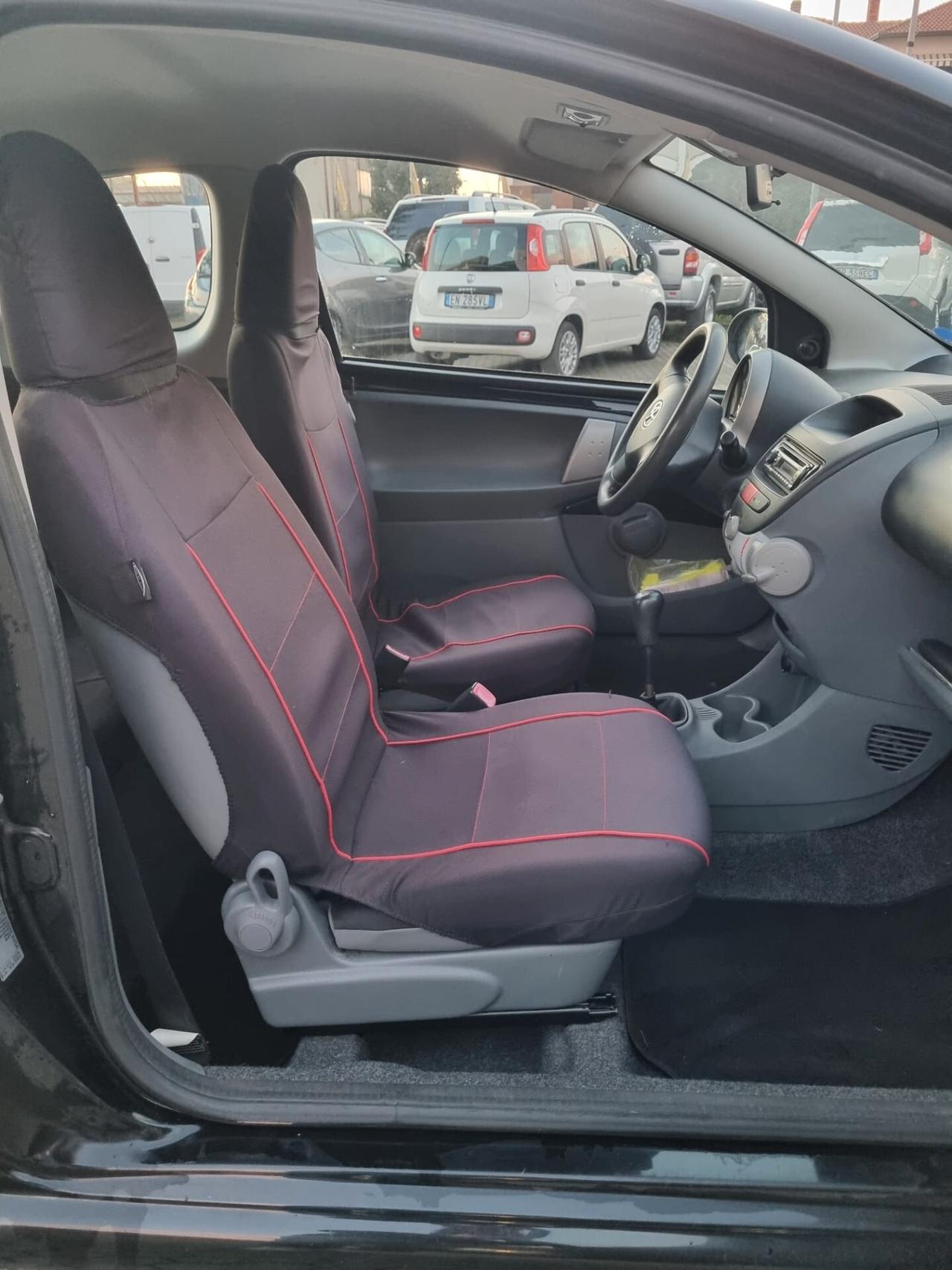 Toyota Aygo 1.0 12V VVT-i 3 porte Sol