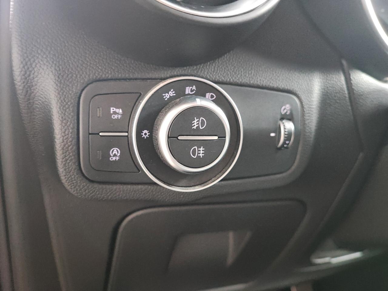 Alfa Romeo Stelvio 2.2 Turbodiesel 210 CV AT8 Q4 Super