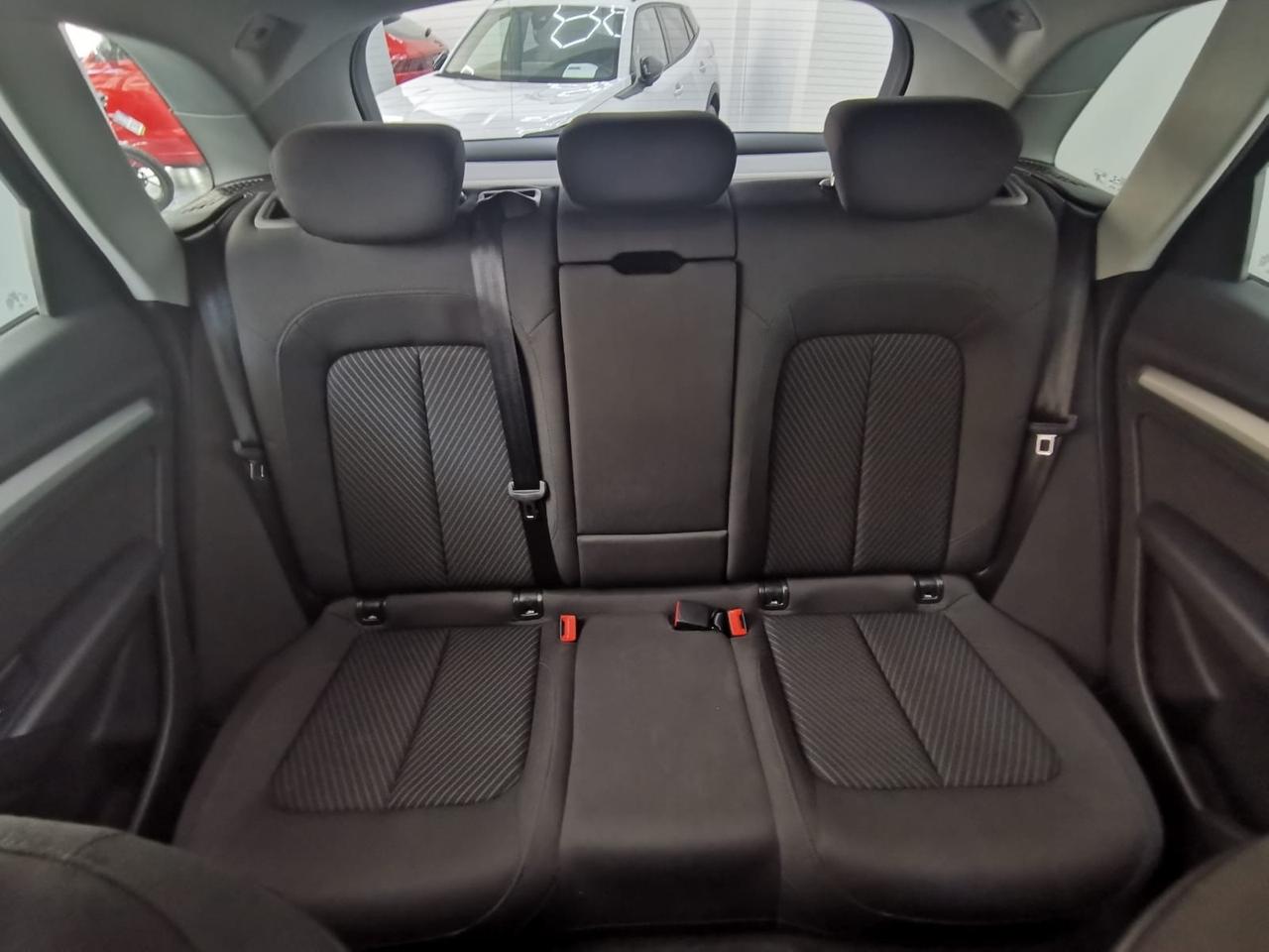 Audi Q5 2.0 TDI quattro S tronic Business Sport