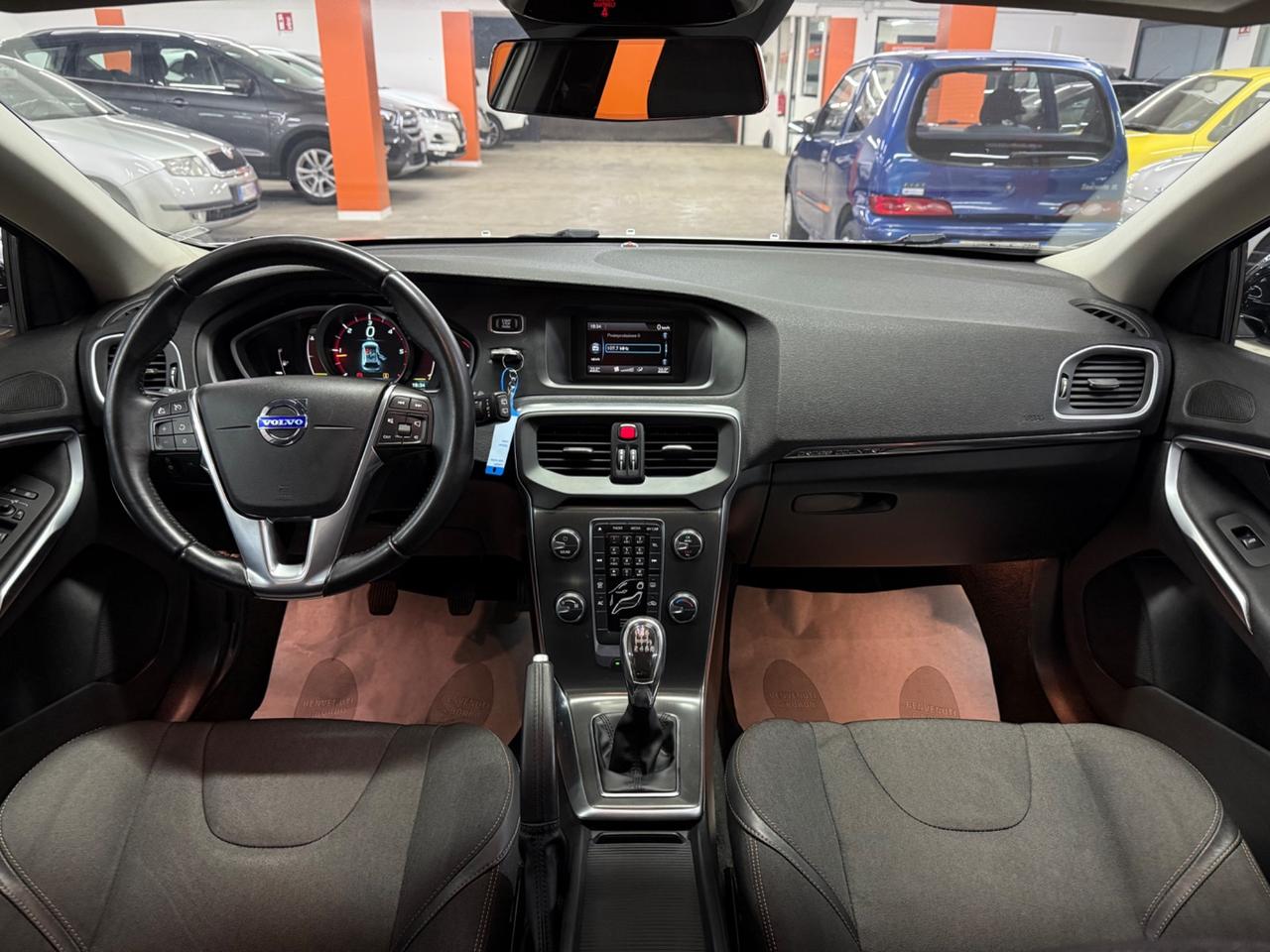 Volvo V40 Cross Country D3 Summum