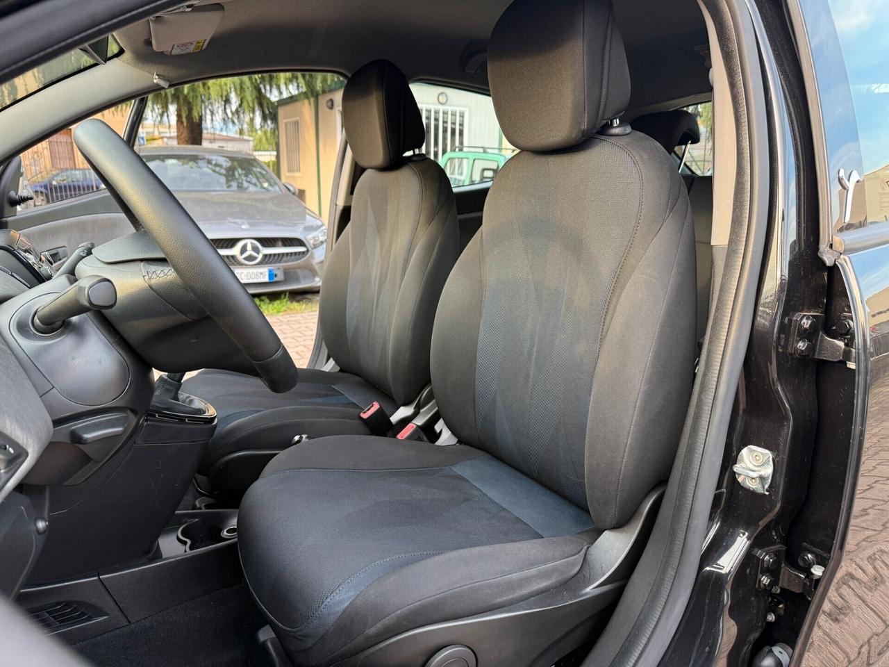 Lancia Ypsilon 1.2 69 CV 5 porte GPL Ecochic OK NEOPATENTATI