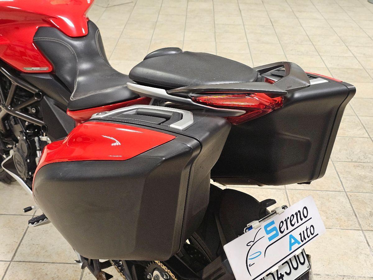 MV AGUSTA TURISMO VELOCE LUSSO CON VALIGE+ACCESSORI