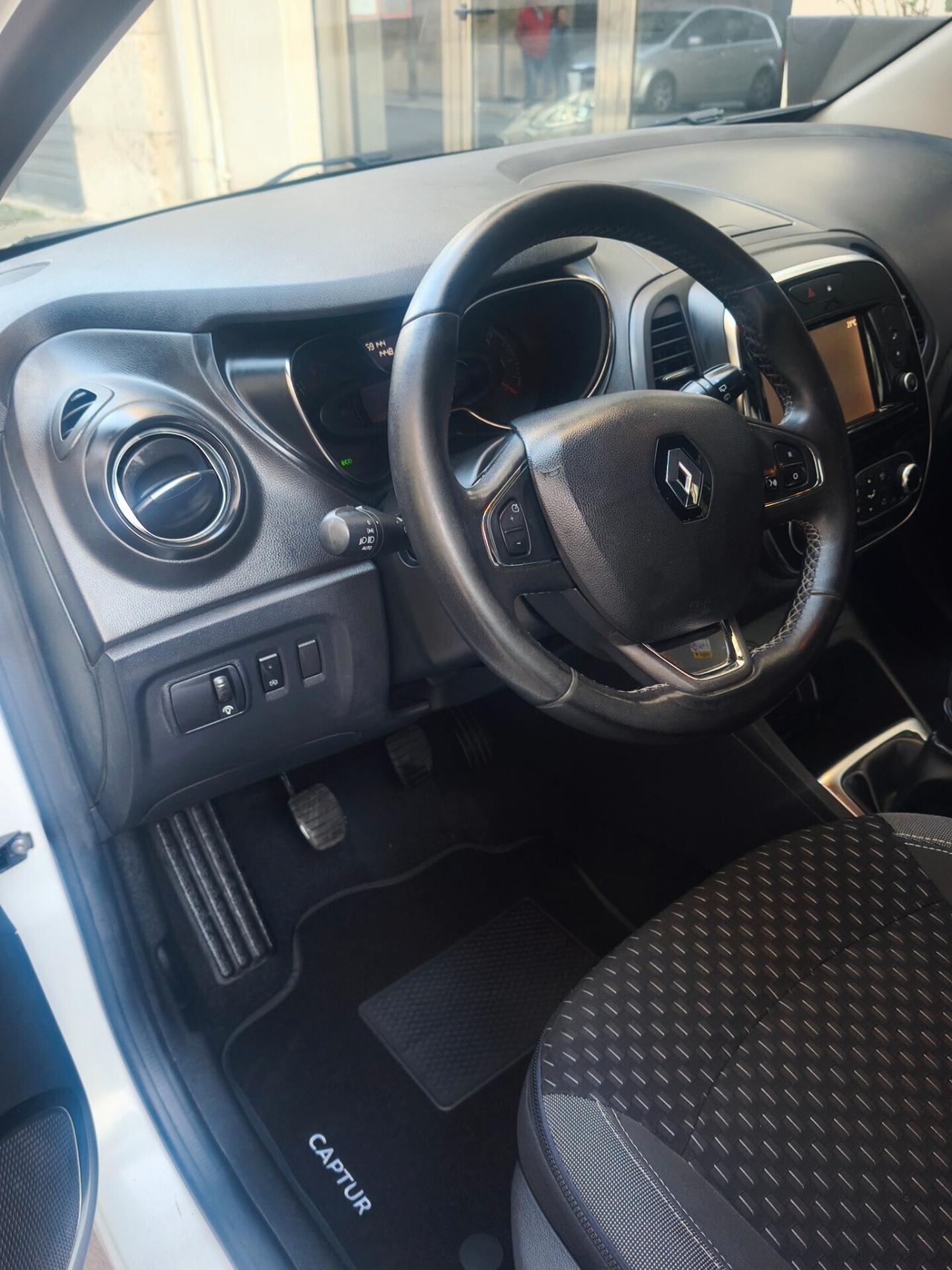 Renault Captur dCi 8V 110 CV Energy Intens Full-Led