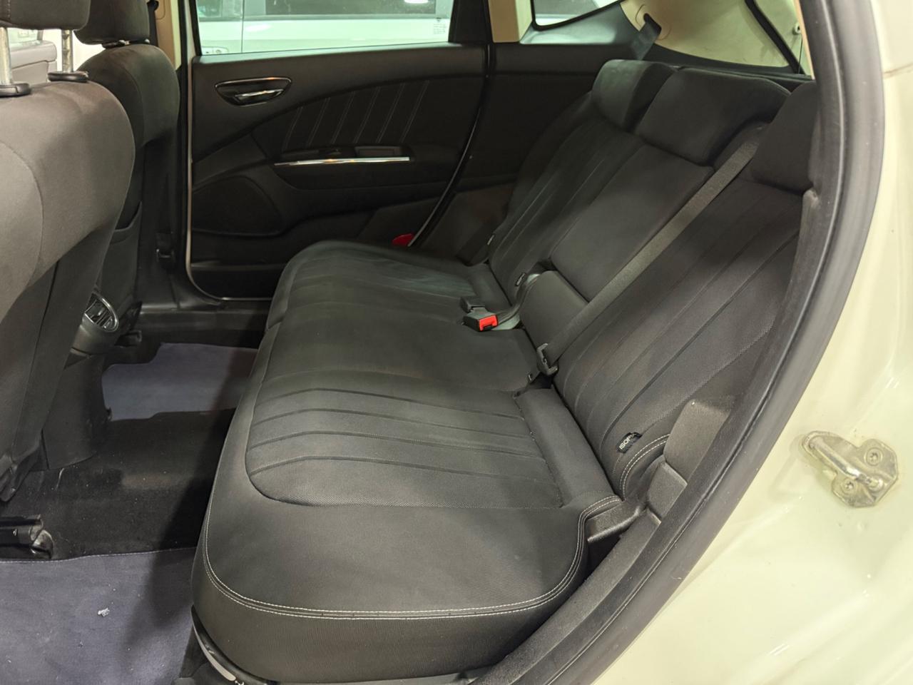 Lancia Delta 1.6 mjt platino