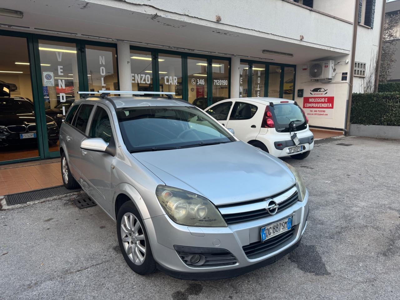 Opel Astra 1.4 16V Twinport 5 porte Enjoy
