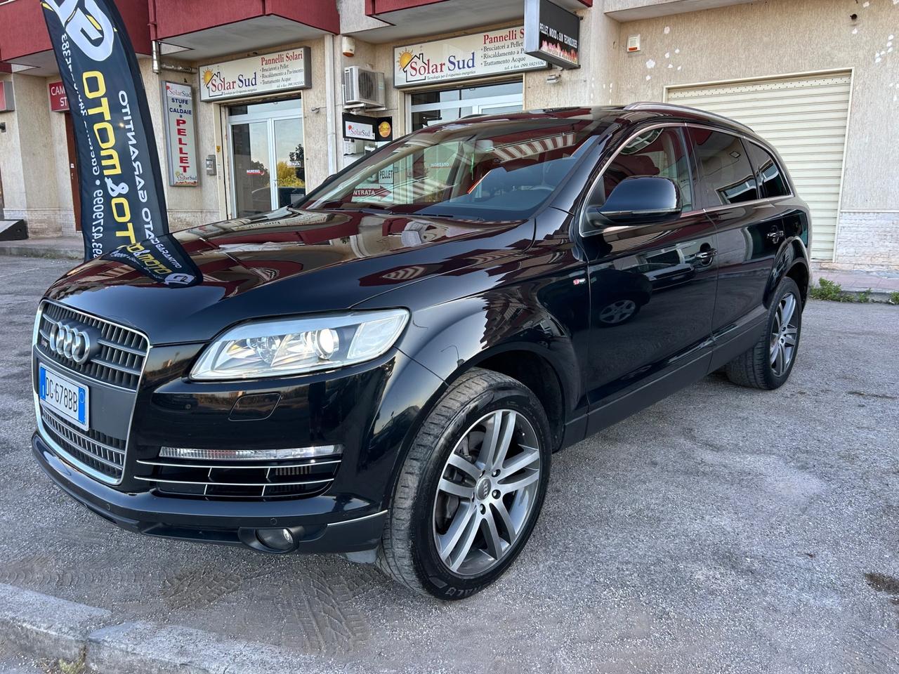 Audi Q7 3.0 V6 TDI 233CV quattro tiptronic