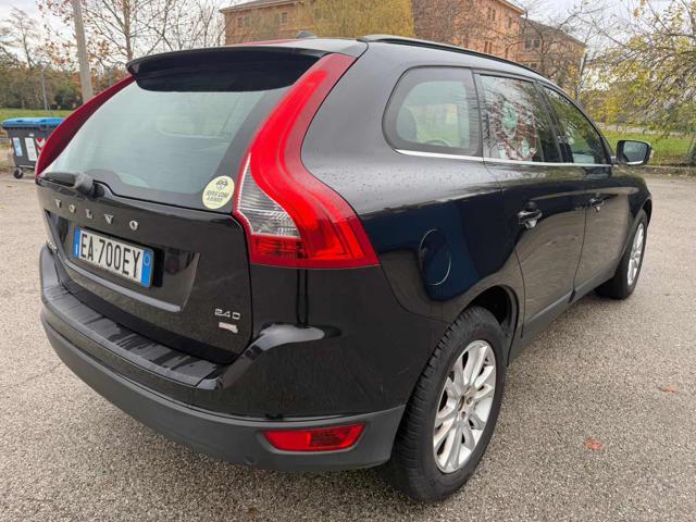 VOLVO XC60 2.4 D 175 CV FWD DRIVe Summum senza lavoro da fare