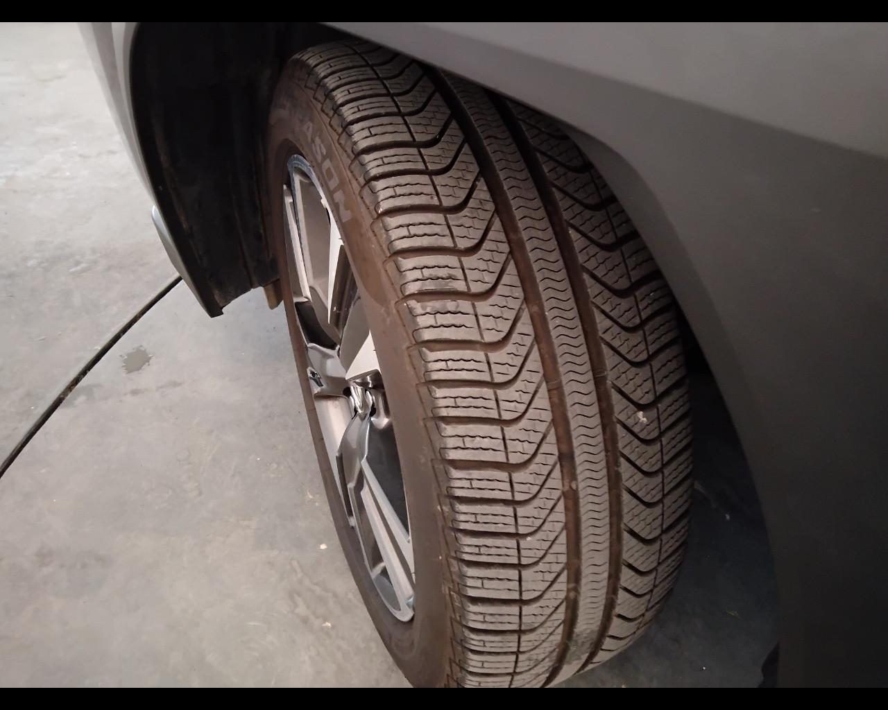 LEXUS UX 2019 - UX 250h 2.0 Executive 2wd cvt