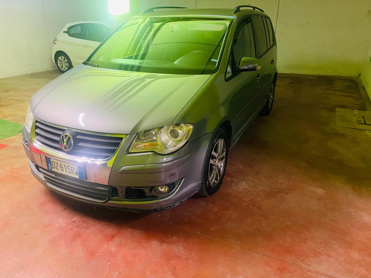 Volkswagen Touran 2.0 Trendline Ecofuel