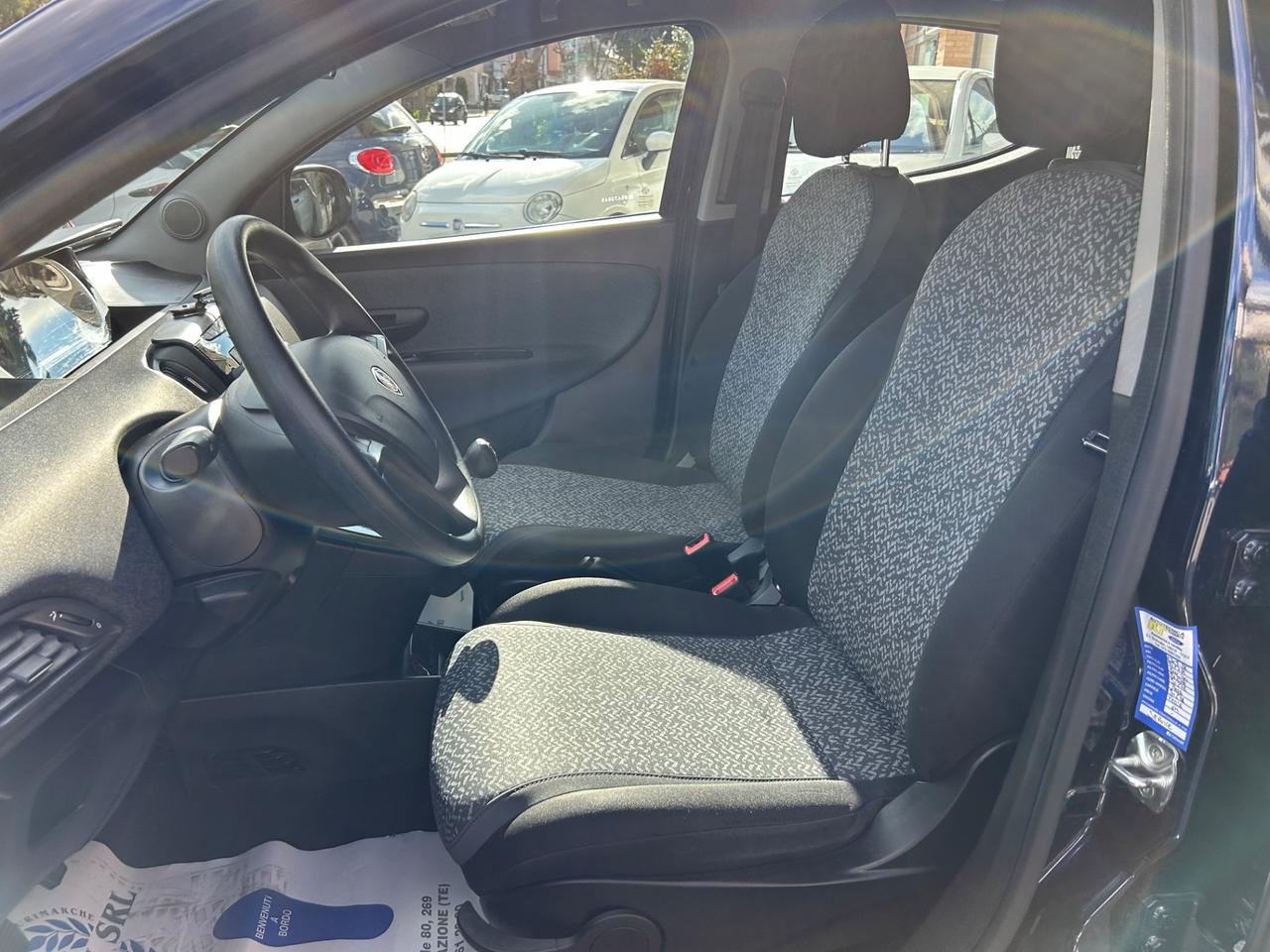 Lancia Ypsilon 1.2 GPL DI SERIE Neopatentati