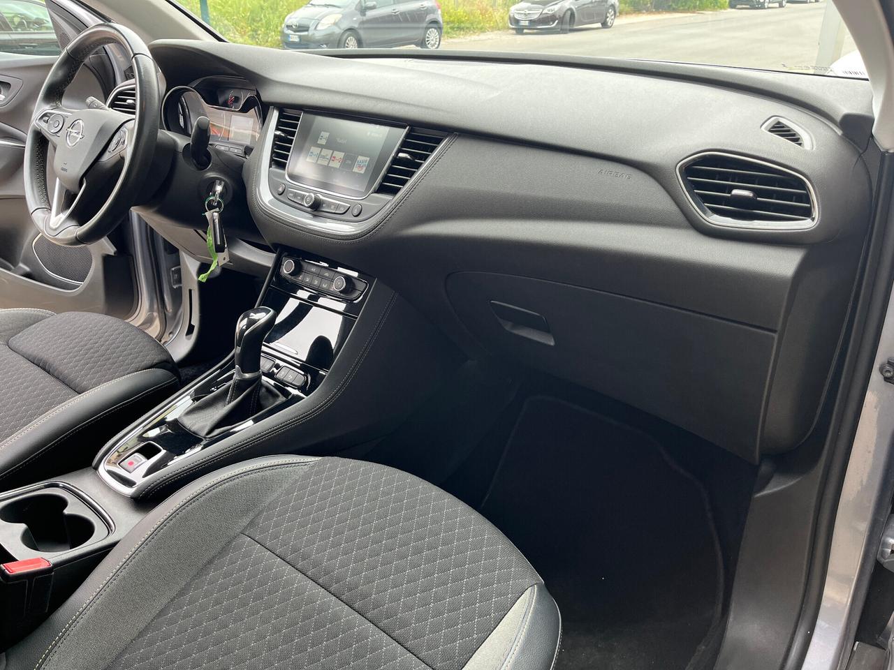 Opel Grandland X 1.5 diesel aut. Business Edition 130cv