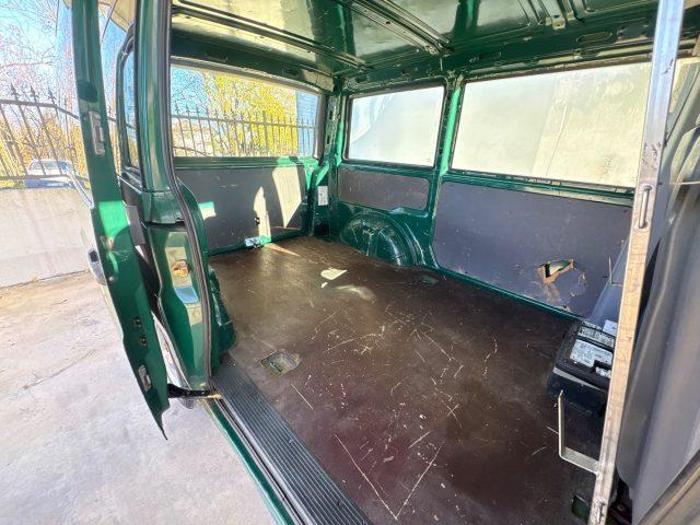 MERCEDES-BENZ Vito 110 TD 3 POSTI CAMBIO AUTOMATICO + GANCIO TRAINO