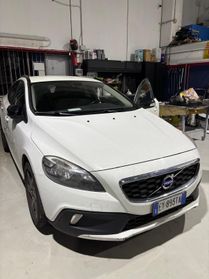 Volvo V40 Cross Country per operatori del settore