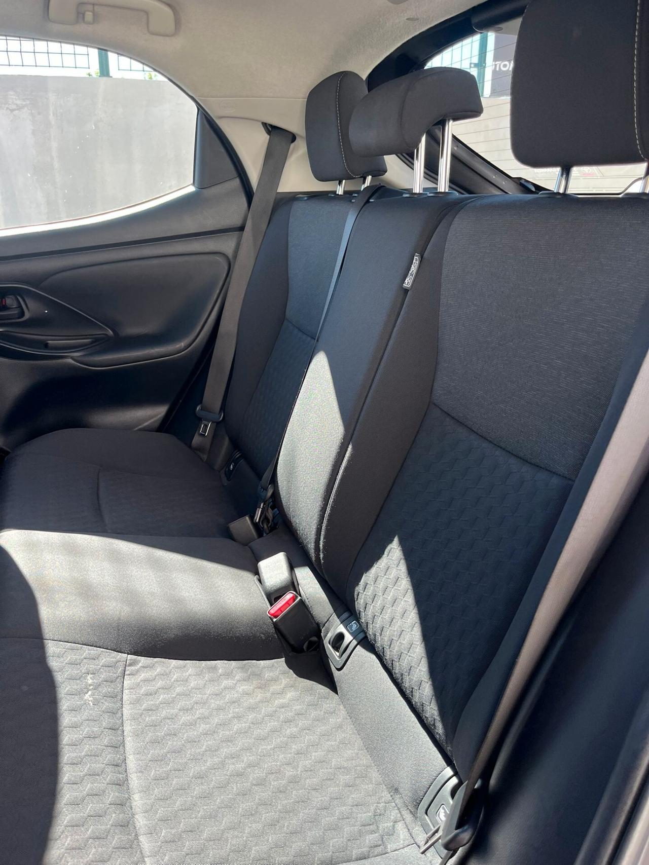 Toyota Yaris 1.5 Hybrid 5 porte Business