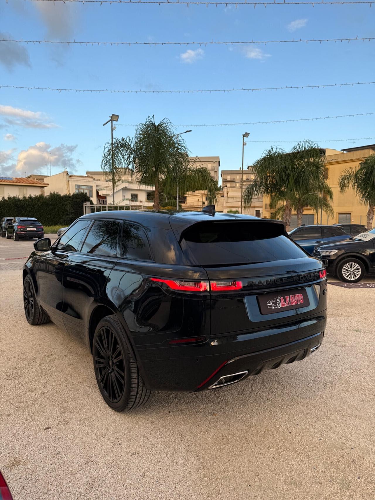 Land Rover Range Velar 2.0D I4 240 CV R-Dynamic