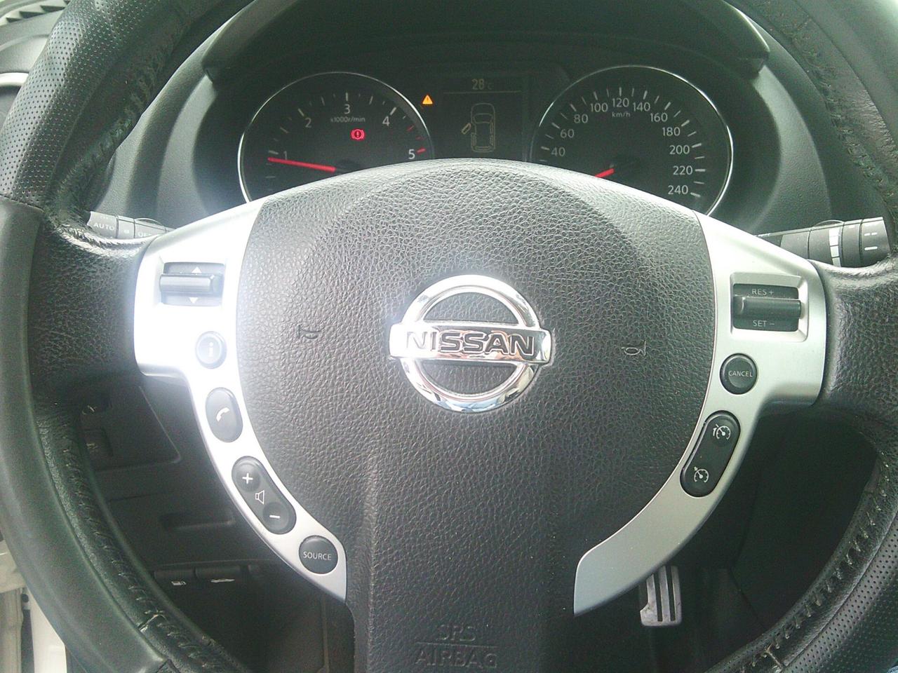 Nissan Qashqai 1.5 dCi DPF Tekna