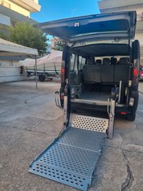 Nissan Primastar con Pedana Trasporto Disabili