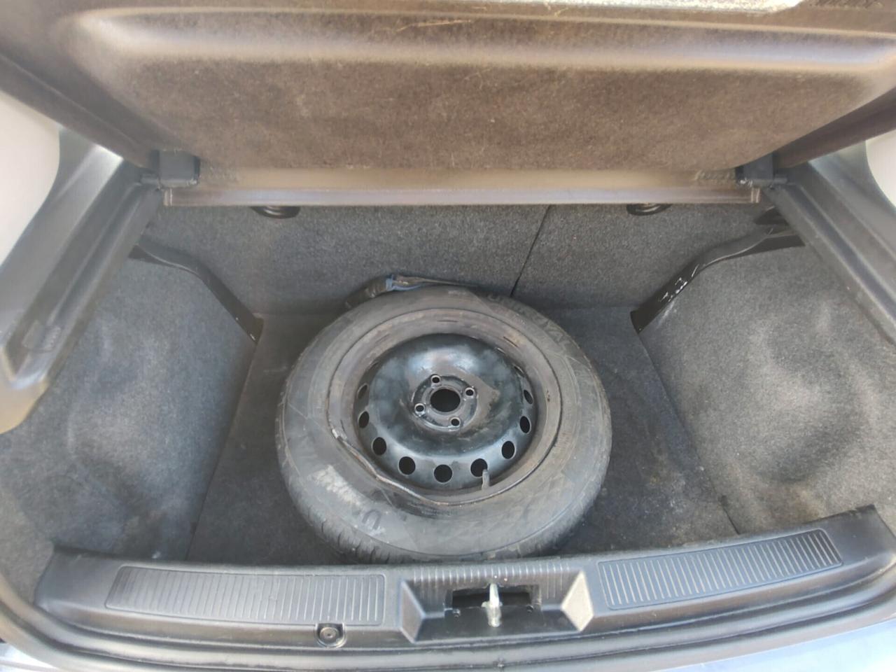 Fiat Punto 1.4 8V GPL EASYPOWER LOUNGE 57kw, OK NEOPATENTATI, GARANZIA L.12 MESI