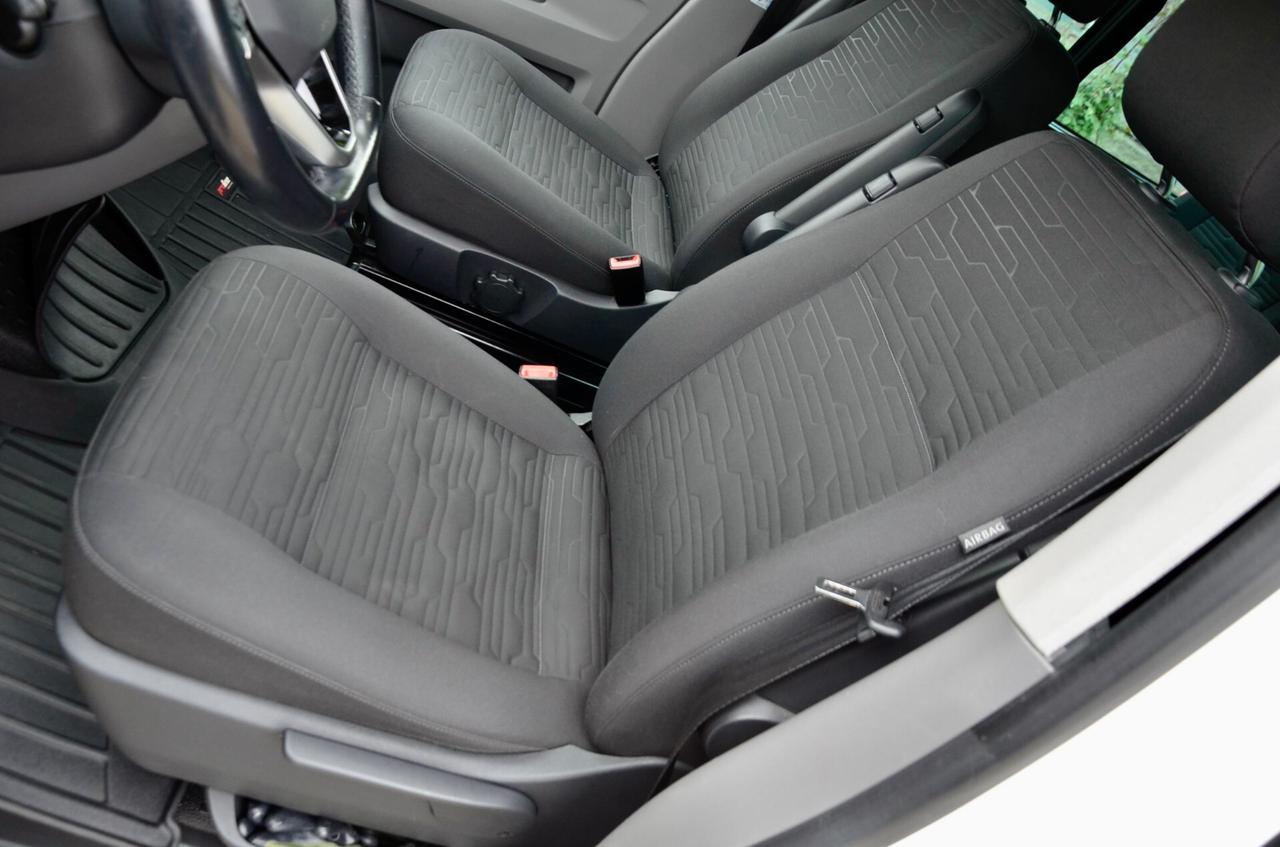 VOLKSWAGEN T6.1 CARAVELLE COMFORTLINE 2.0 TDI 4MOTION 150cv DSG, 8 POSTI, UFF ITALIANA, EURO 6D, FARI FULL LED, RETROCAMERA, APPLE ANDROID, PERMUTE