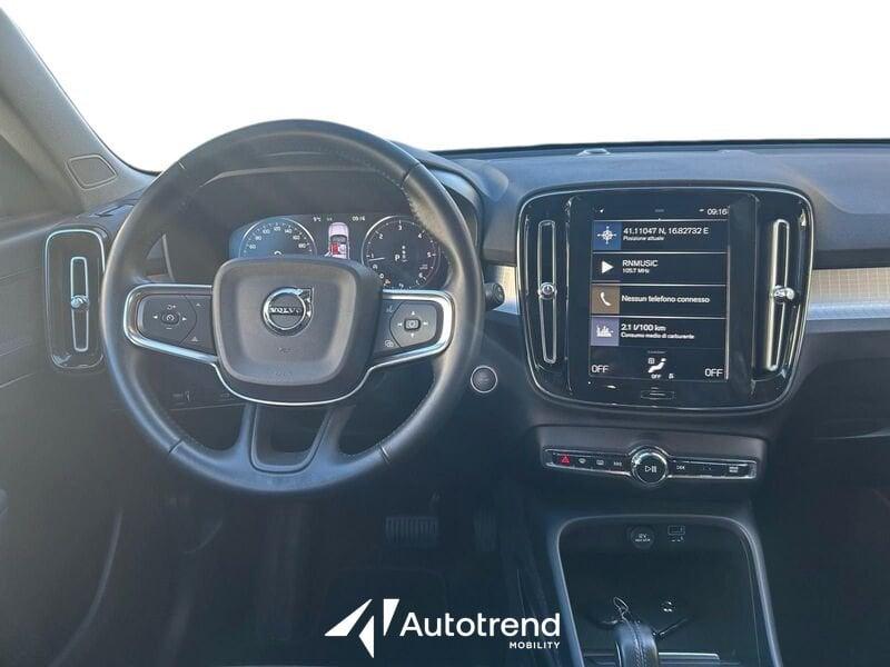 Volvo XC40 D3 150 CV Automatica Momentum Pro
