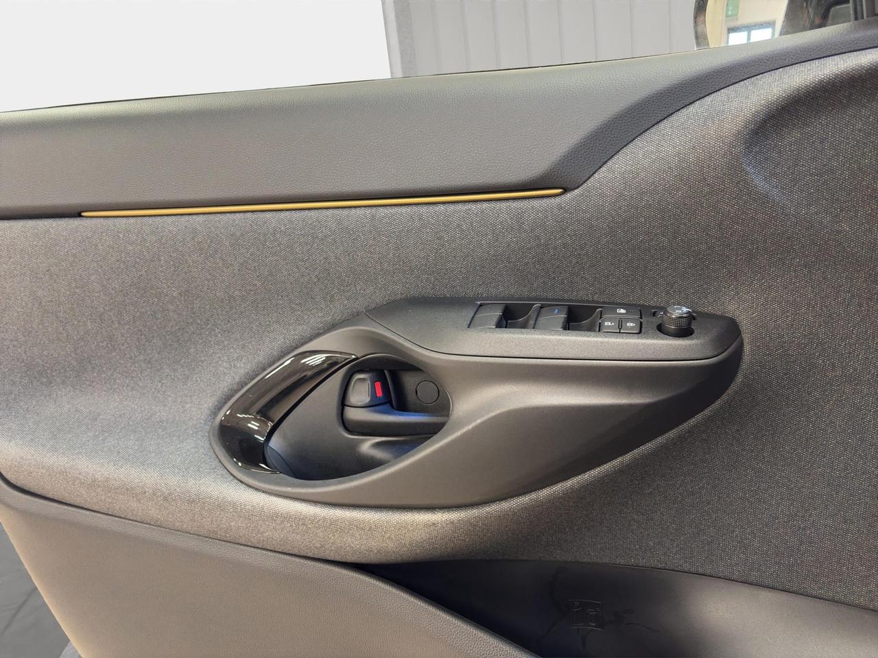 Toyota Yaris Cross 1.5h Adventure fwd 116cv e-cvt