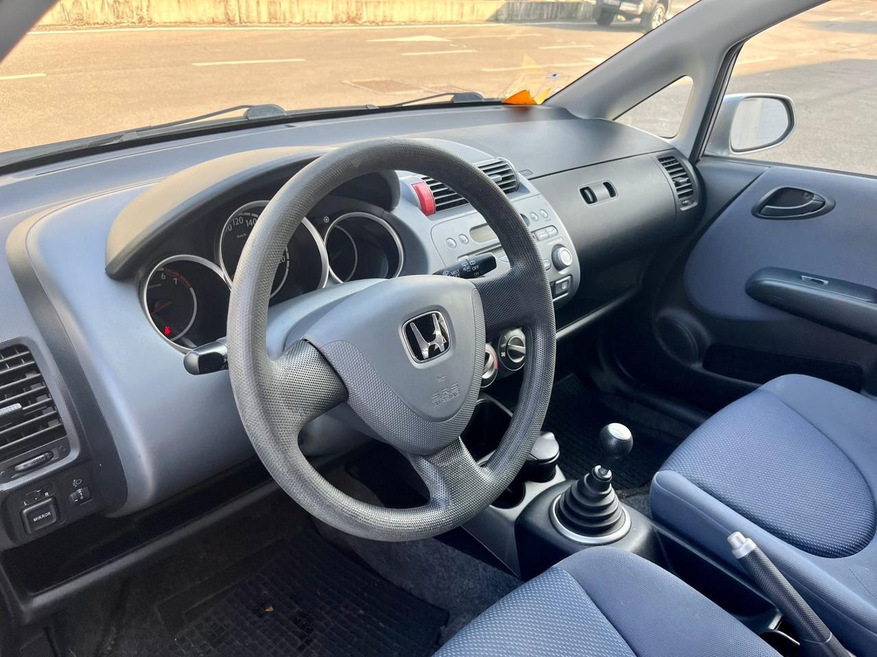Honda Jazz 1.2benz 2002 86.000km perfetta per neopatentati
