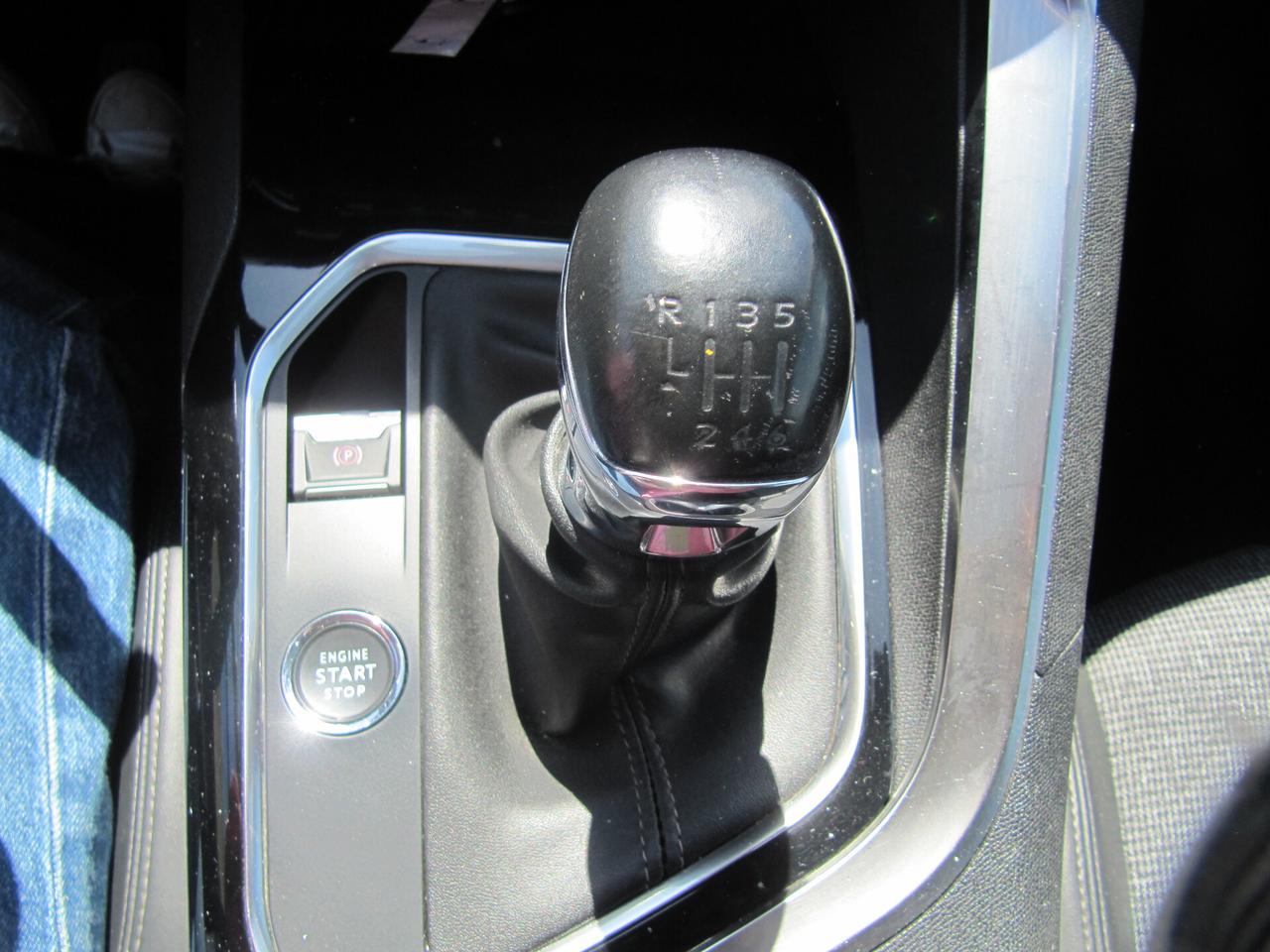 Peugeot 3008 BlueHDi 130 S&S Allure - tetto apribile e panoramico