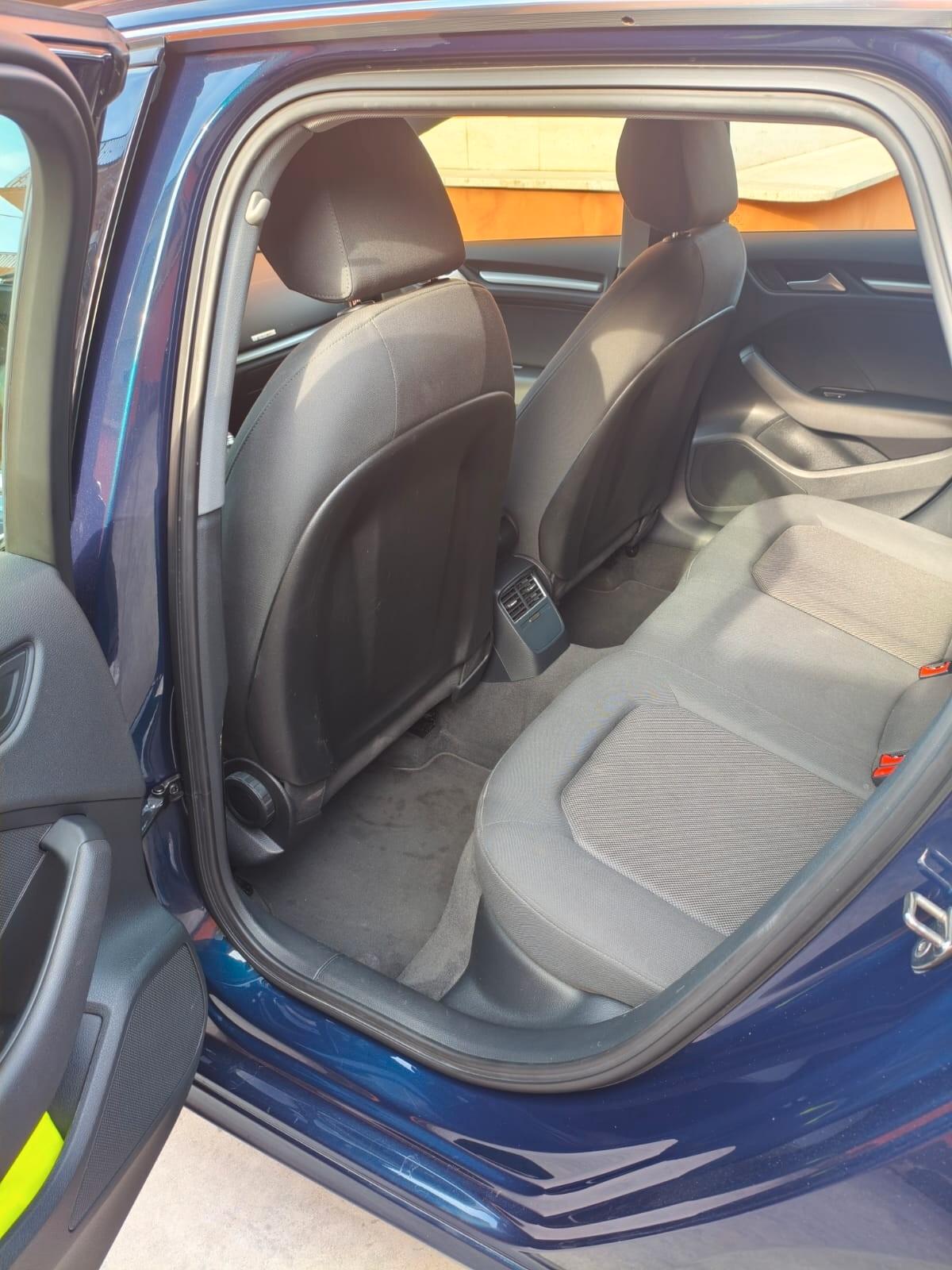 Audi A3 SPB 30 G-Tron Sport