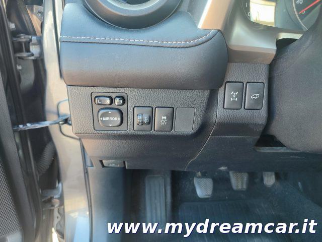 TOYOTA RAV 4 MY23 RAV4 2.2 D-4D 150 CV Lounge