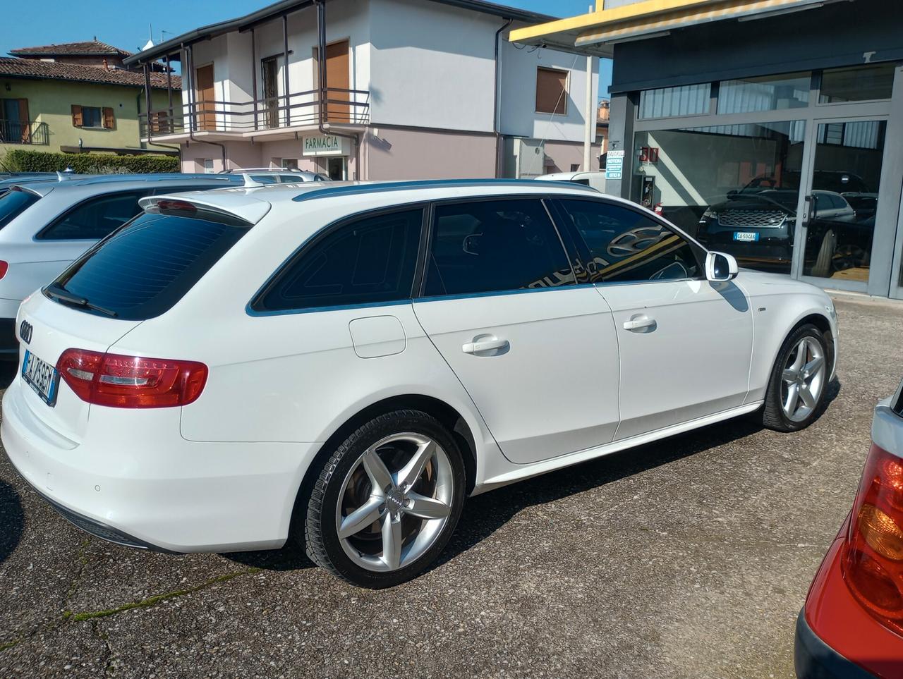 Audi A4 Avant 2.0 TDI clean diesel Business Plus S-line