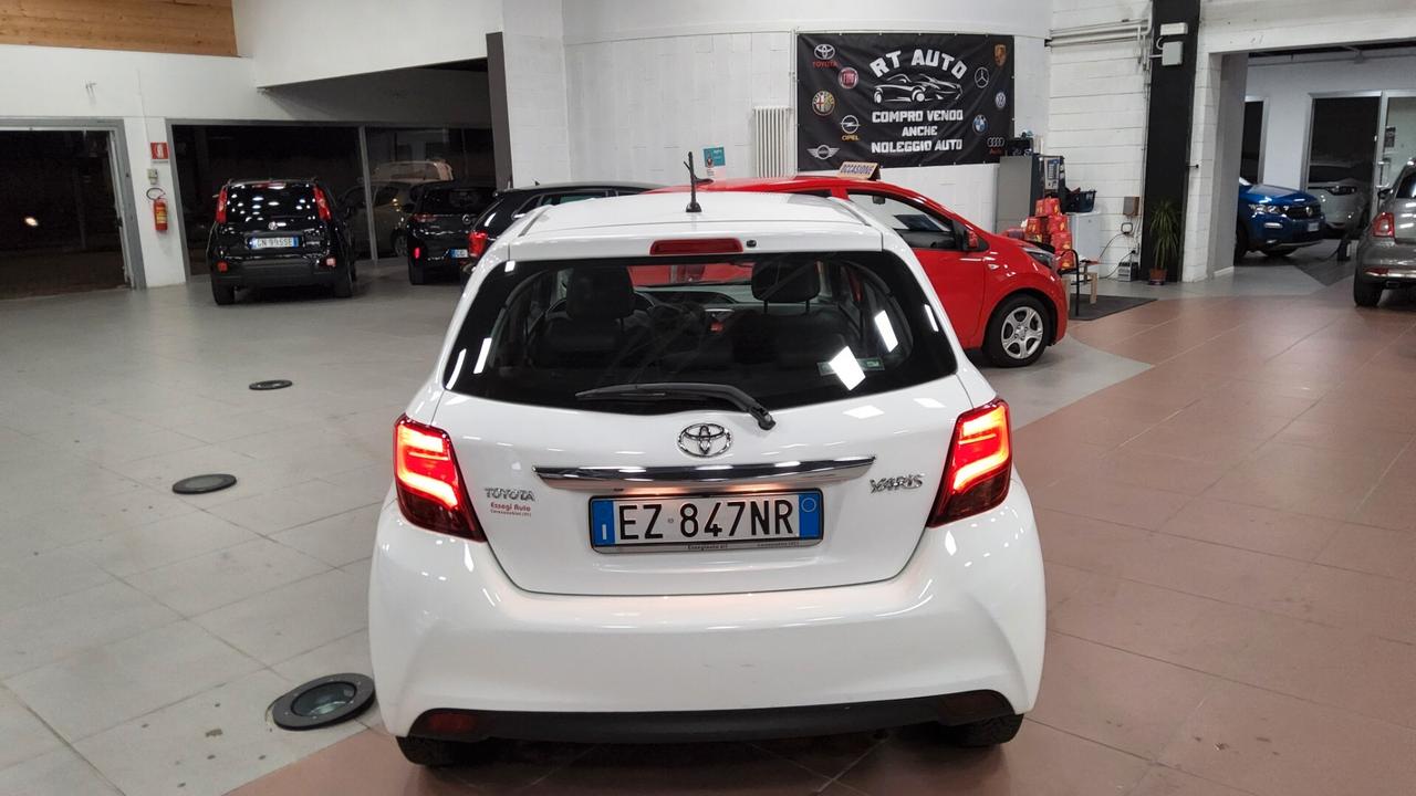 Toyota Yaris 1.0 5 porte Lounge