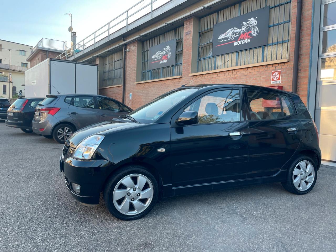 Kia Picanto 1.1 BENZINA