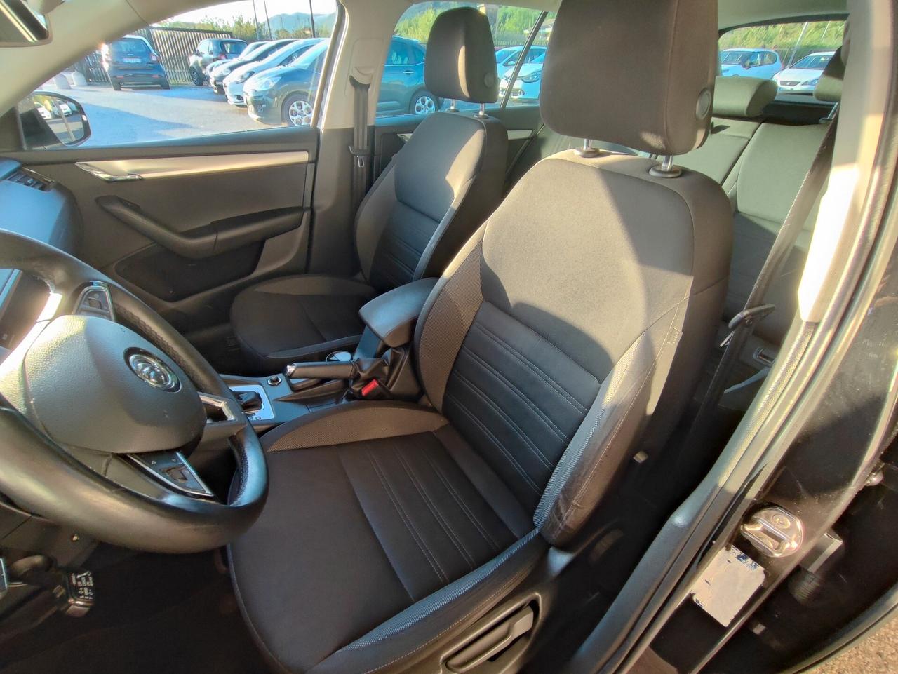 Skoda Octavia 1.5 DSG Wagon Style G-Tec