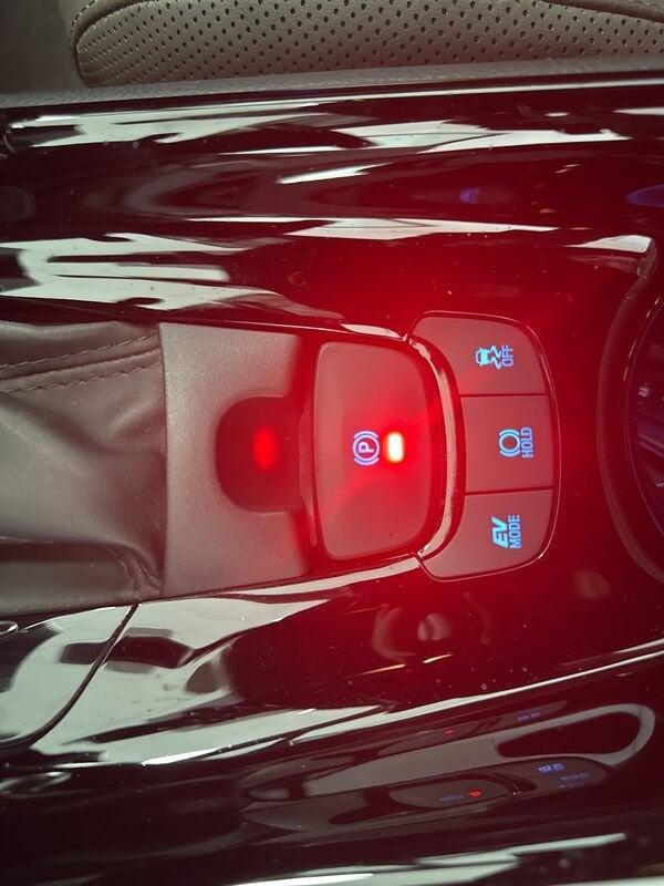 Toyota C-HR I 2020 2.0h Lounge e-cvt