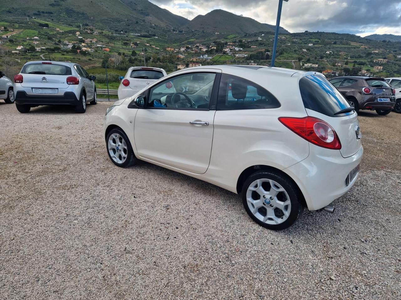 Ford Ka Ka+ 1.2 8V 69CV Titanium