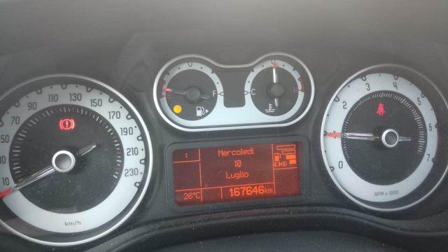FIAT 500L 0.9 TwinAir Turbo Natural Power Lounge