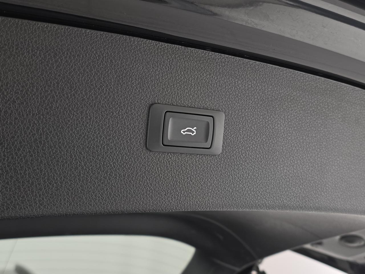 Audi Q5 50 2.0 tfsi e business quattro 299cv s-tronic