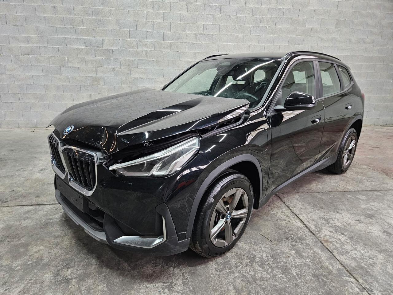 BMW X1 xdrive 25e auto - INCIDENTATA