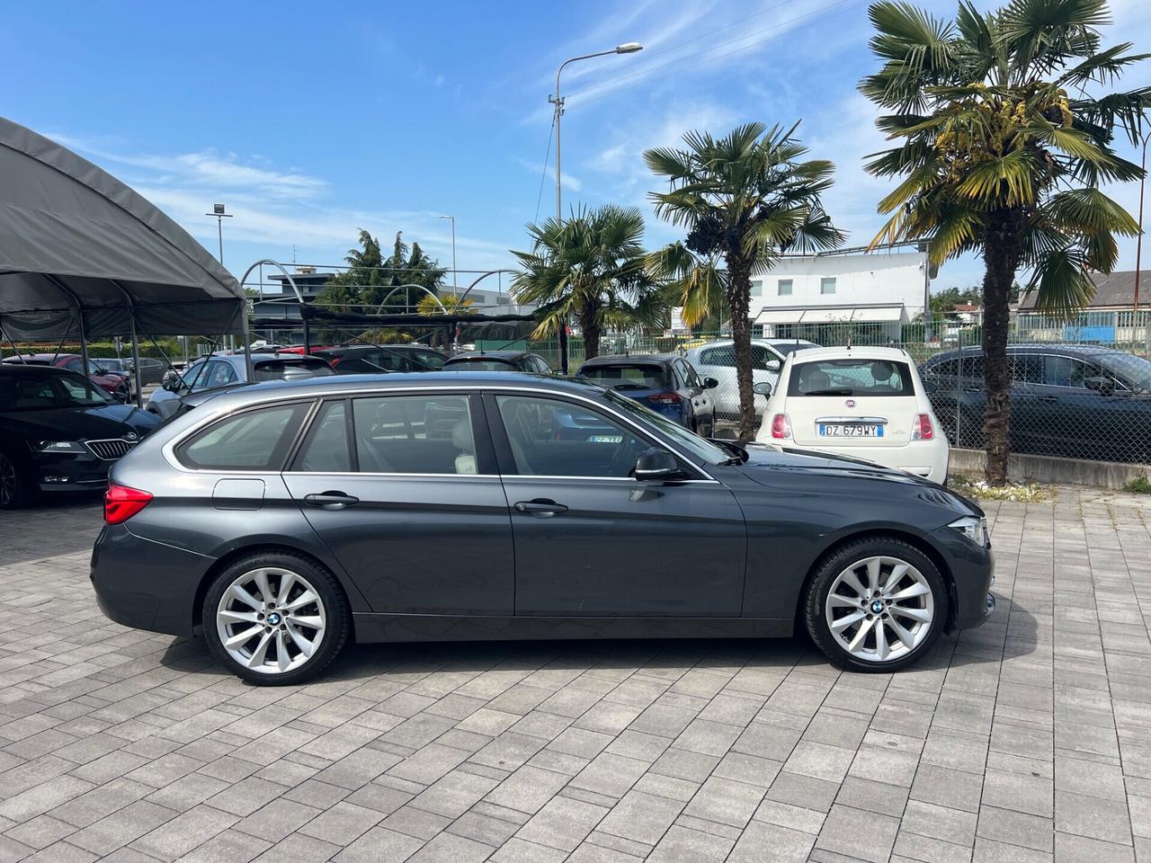 Bmw 320d Touring Luxury Tenuta molto Bene