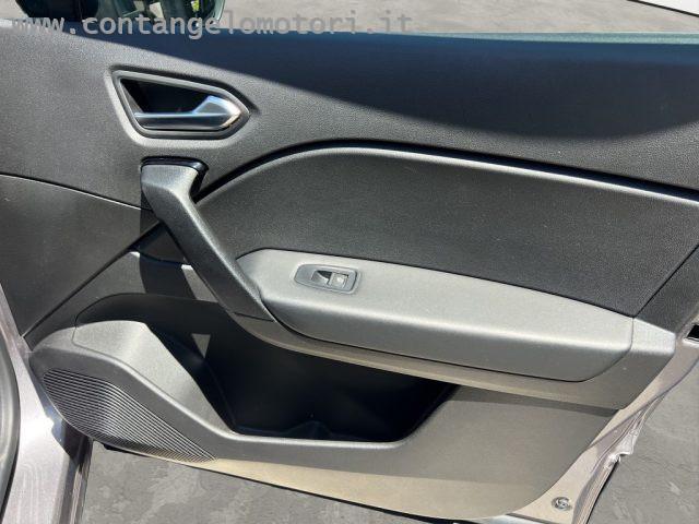 RENAULT Captur 1.6 E-Tech hybrid Zen 145cv auto