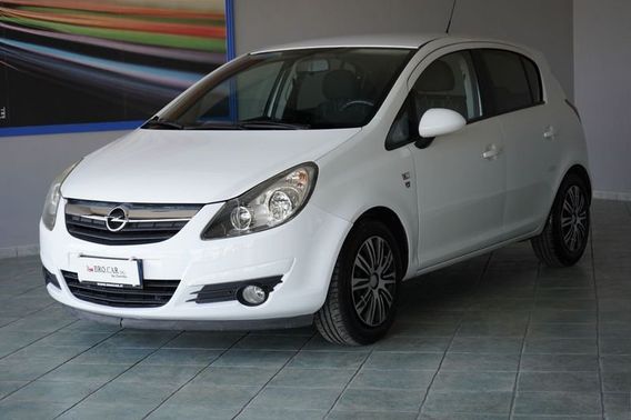 Opel Corsa Corsa 1.2 5 porte Club