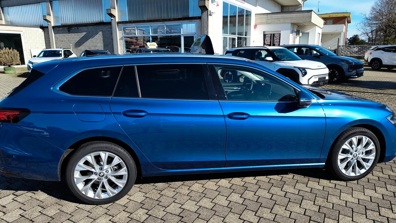 Skoda Superb 2.0 TDI DSG Wagon Style
