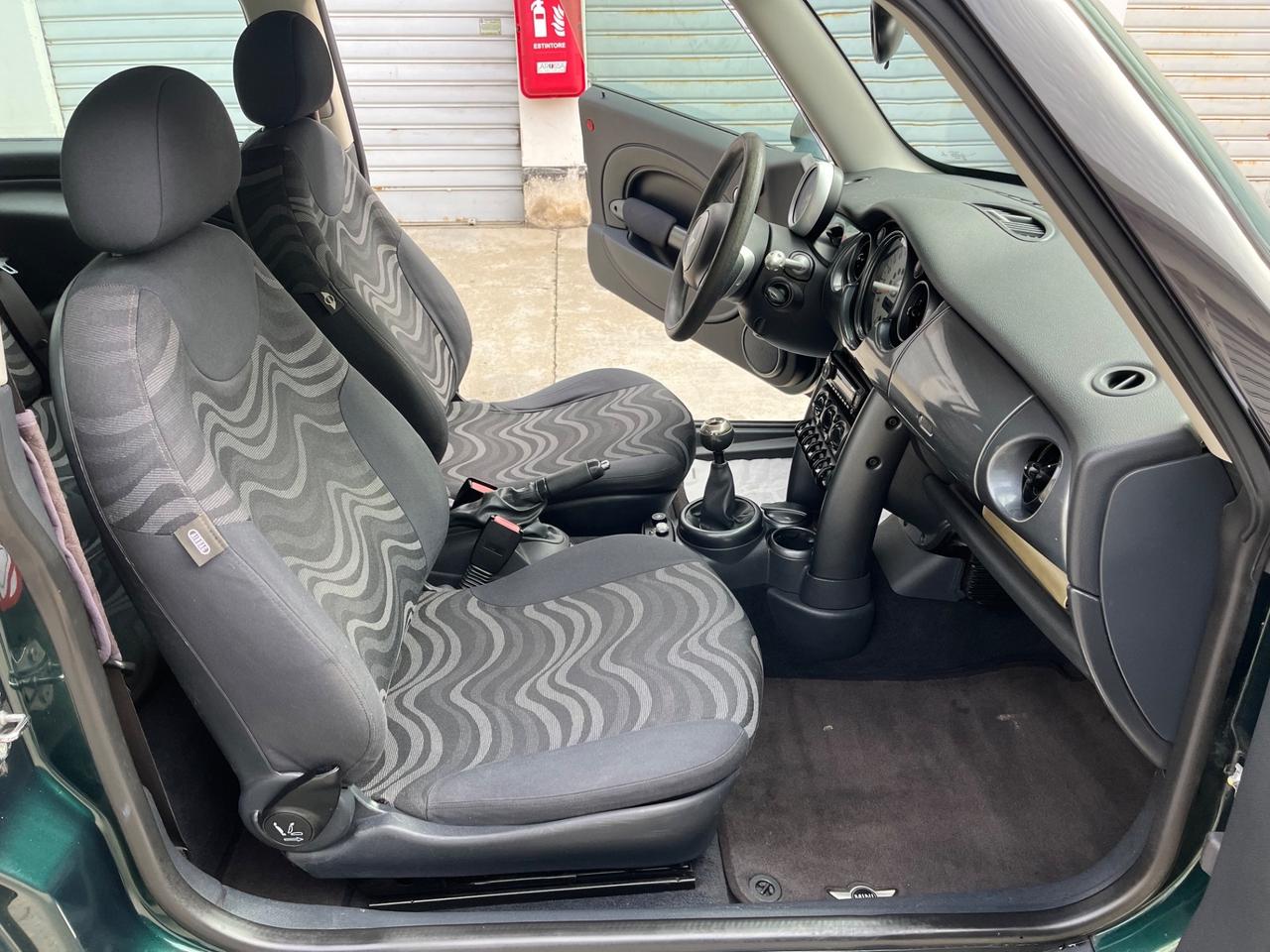 Mini 1.6 16V One de luxe GPL