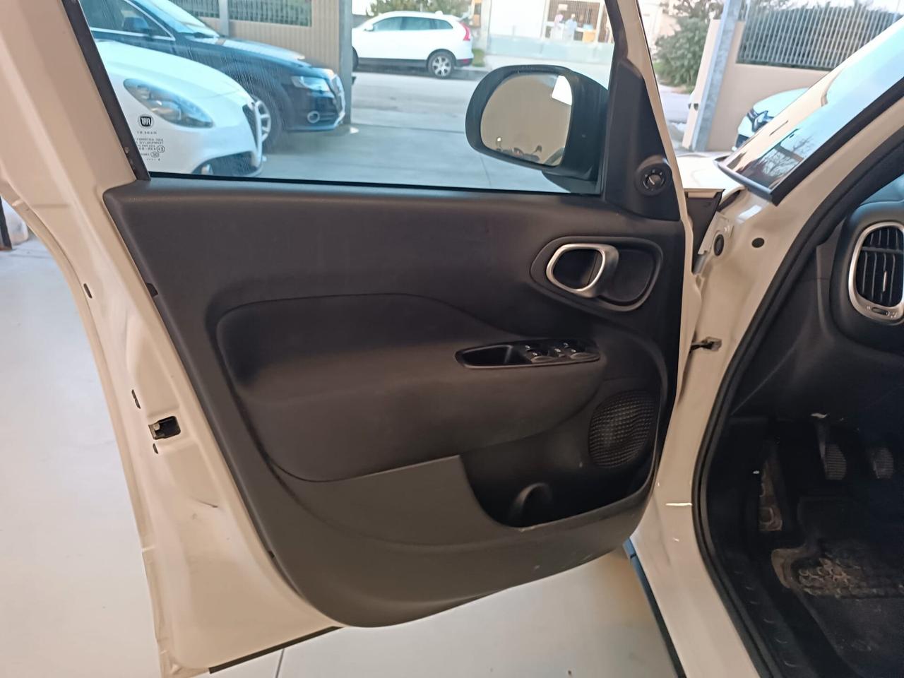 Fiat 500L 1.4 95 CV S&S Cross