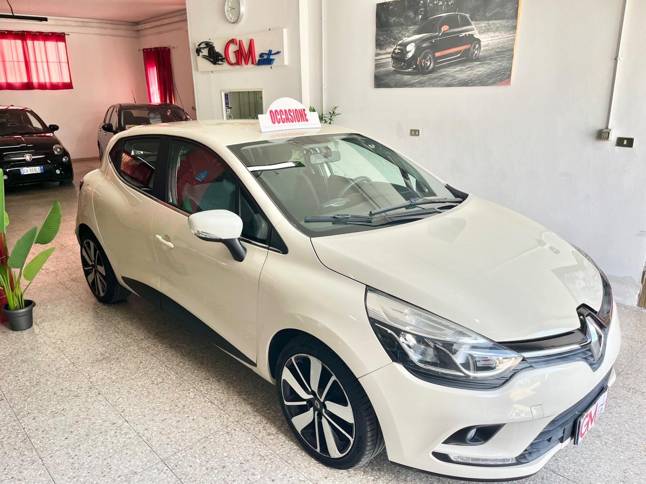 Renault Clio dCi 8V 75 CV 5 porte Duel