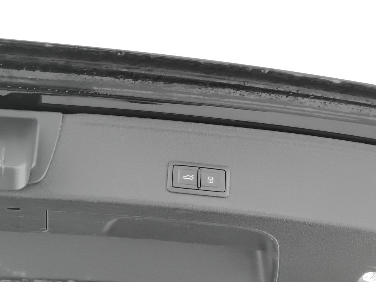 Audi A4 Avant 40 2.0 tdi mhev S line edition 204cv