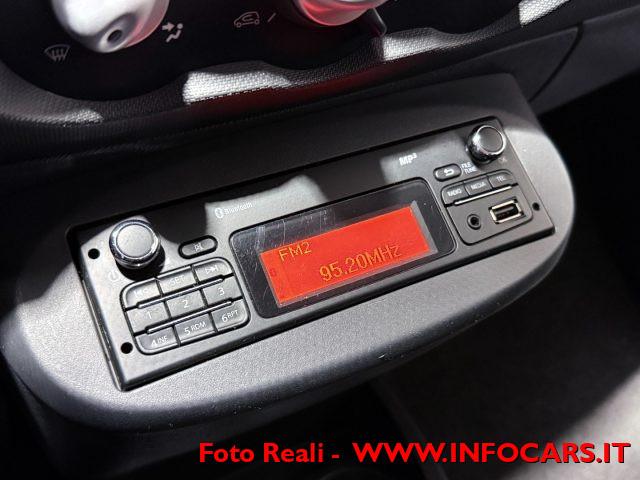 RENAULT Twingo 1.2 75 CV Autenthique - NEOPATENTATI
