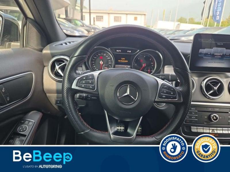 Mercedes-Benz GLA 200 D PREMIUM 4MATIC AUTO