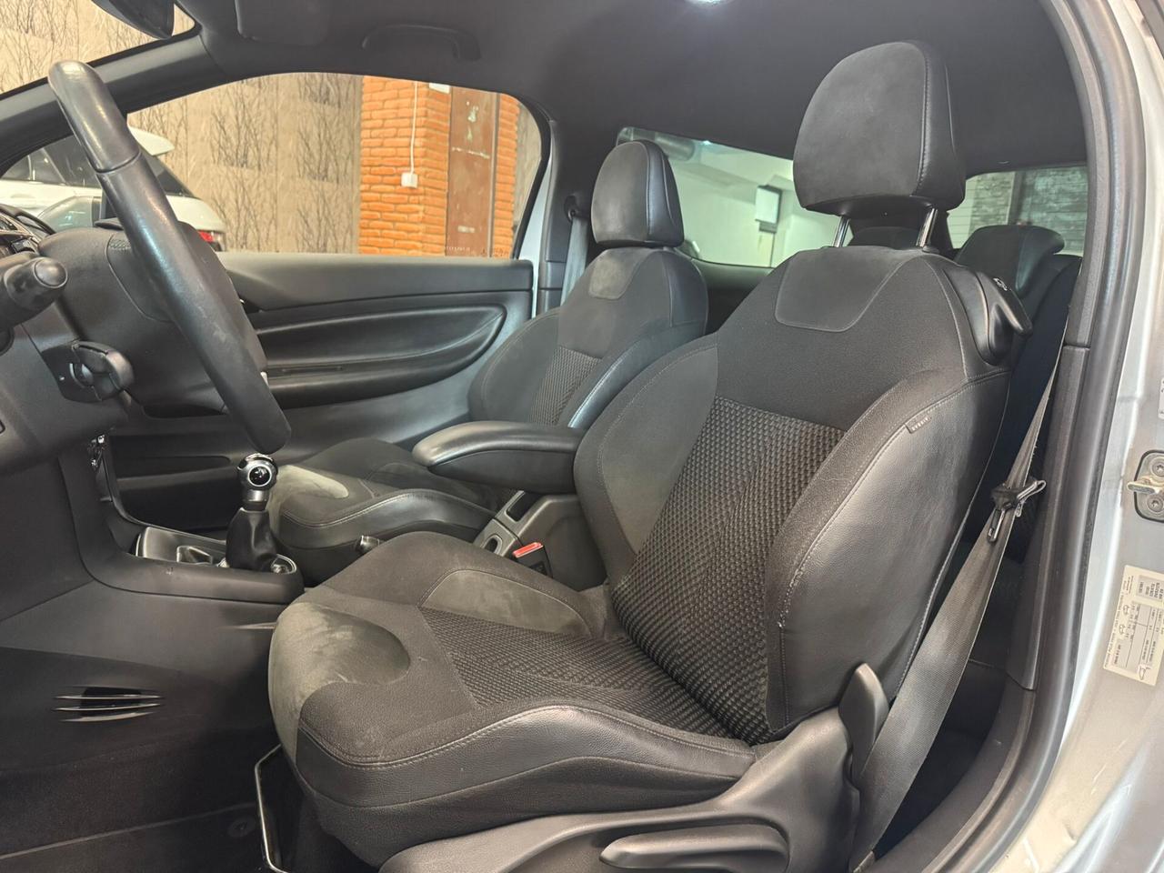 Ds DS3 3 1.4 HDi 70 Just Black